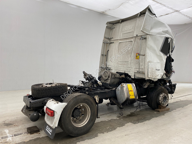 Traktor DAF + 480