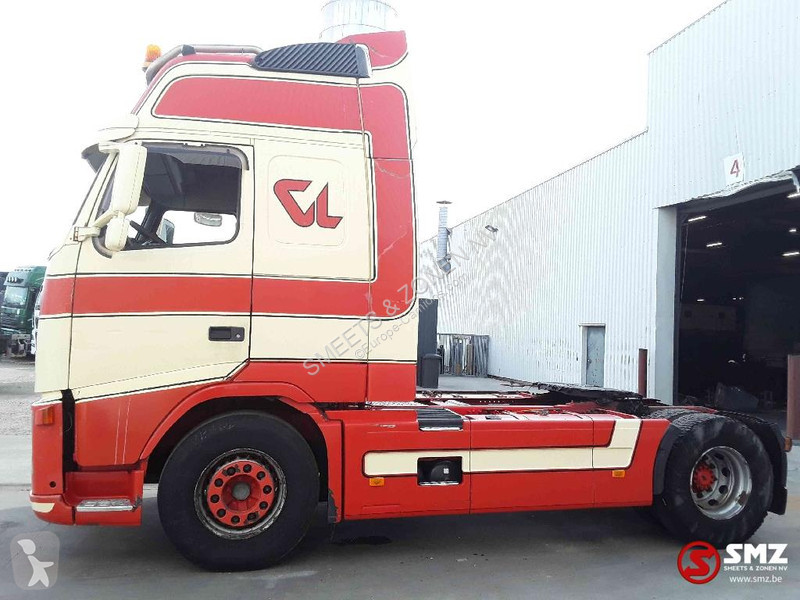 Traktor Volvo 420 Globe Xl 780'km