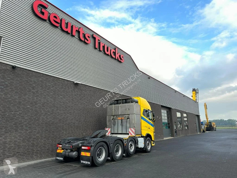 Traktor Volvo 16750 8X4 HEAVY DUTY...