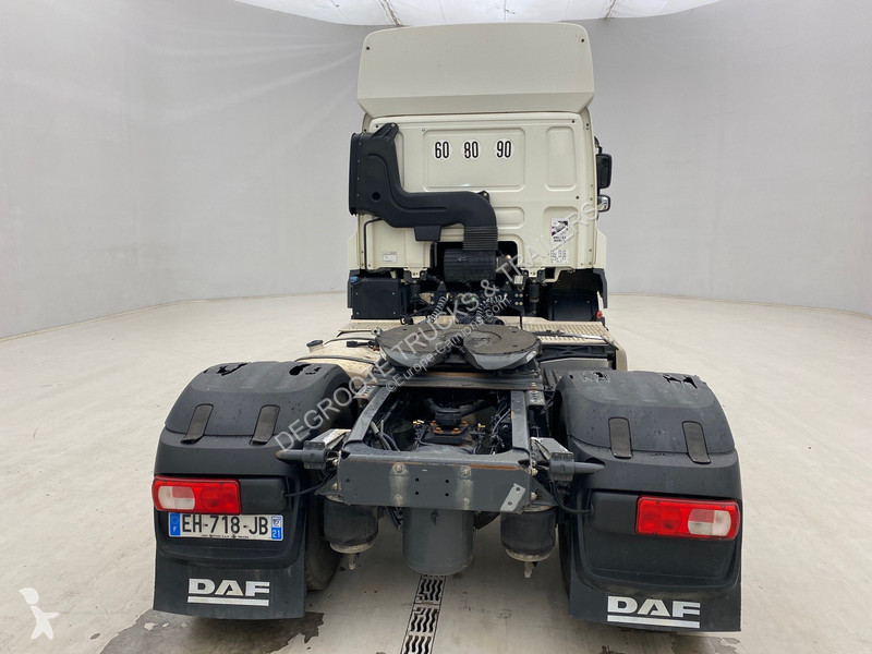 Traktor DAF 460