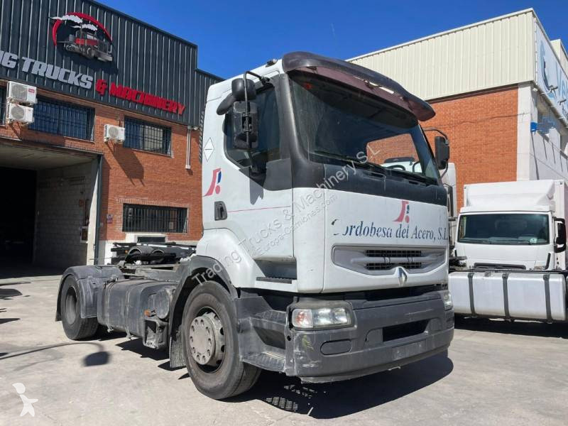 Traktor Renault