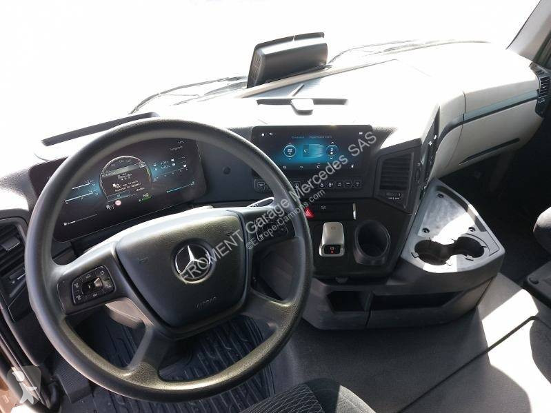 Tracteur Mercedes