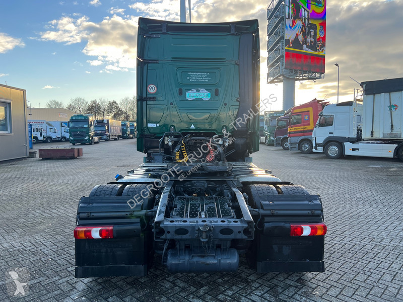 Trattore Stradale Mercedes 1845 BigSpace