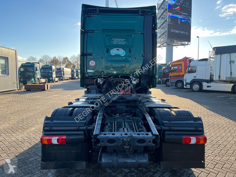 Trattore Stradale Mercedes 1845 BigSpace