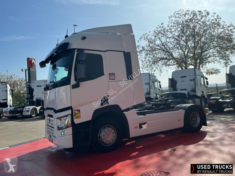 Traktor Renault