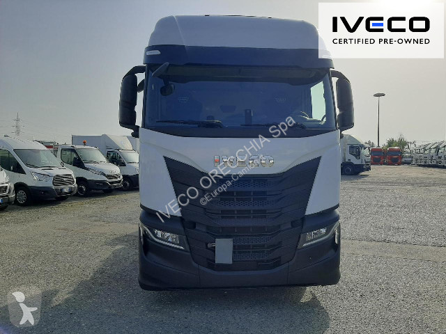 Traktor Iveco S-WAY AS440S48T/P