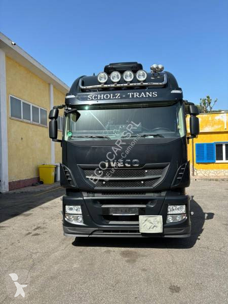 Traktor Iveco