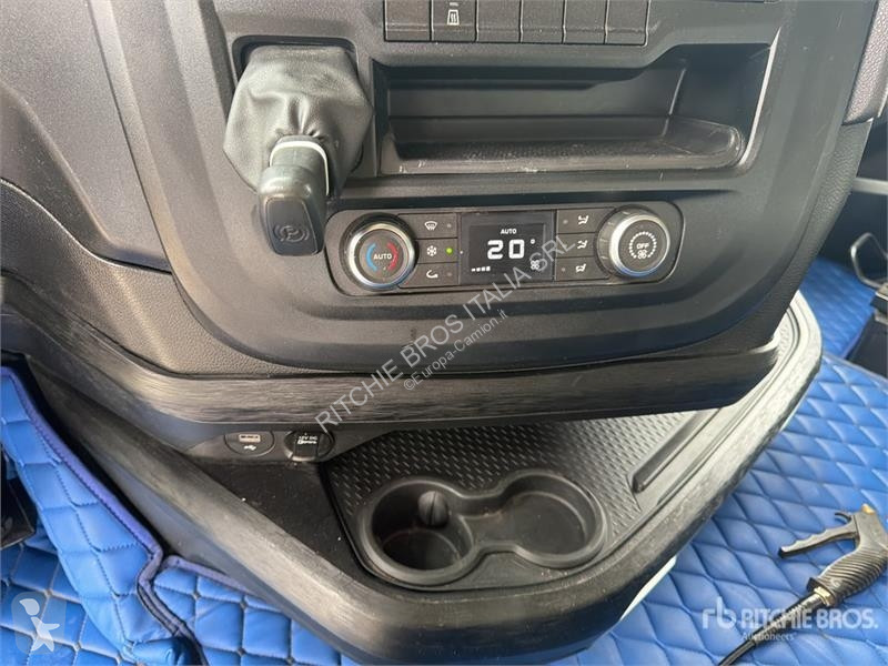Cap tractor Iveco s-way 490 4x2 S/A Sleeper...