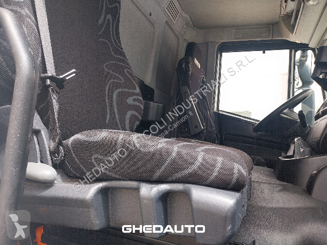 Camion Iveco Stralis AD440S42 - 8X2 (2+2)AUSTERAS