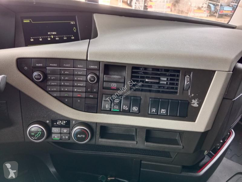 Traktor Volvo 500