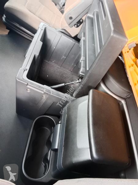 Traktor Iveco 460