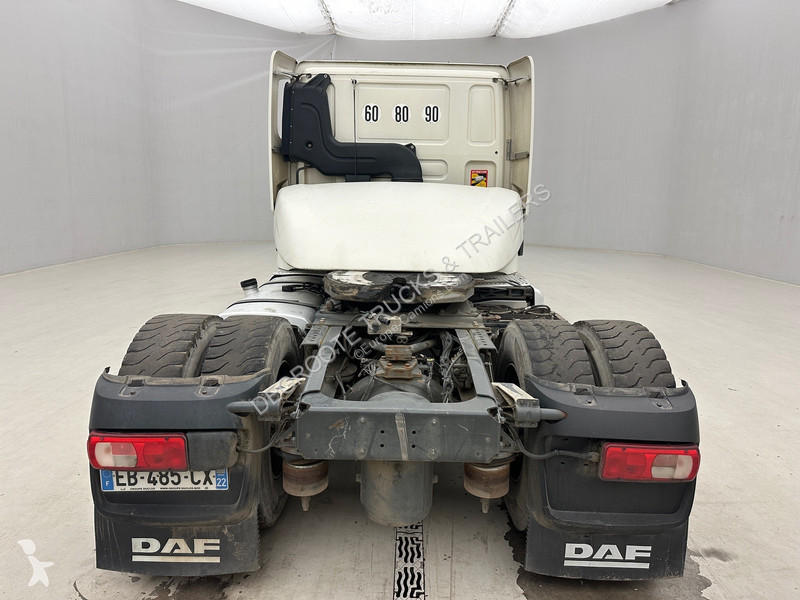 Traktor DAF 460