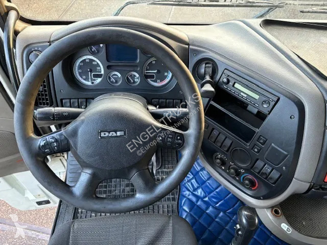 Tracteur DAF 105460 SPACECAB (ZF MANUAL GEARBOX...