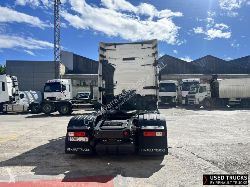 Traktor Renault