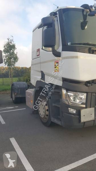 Tractor Renault