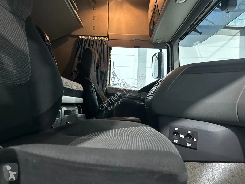 Traktor DAF 106460 Spacecab