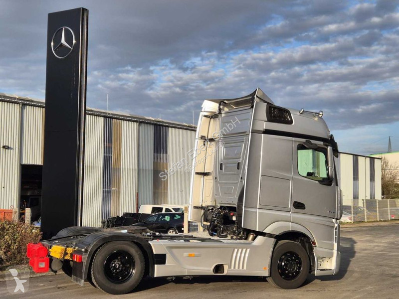 Trattore Stradale Mercedes 1851 LS Öl-Retarder...