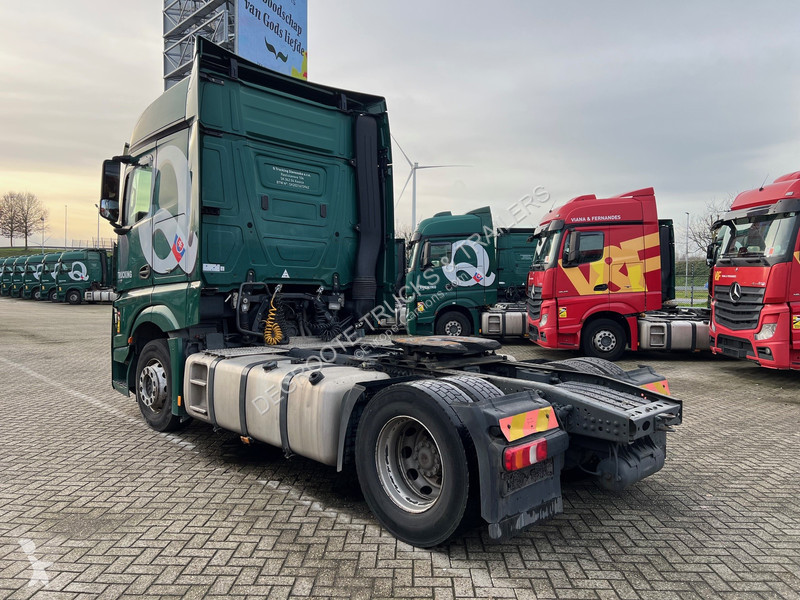 Traktor Mercedes 1845 BigSpace
