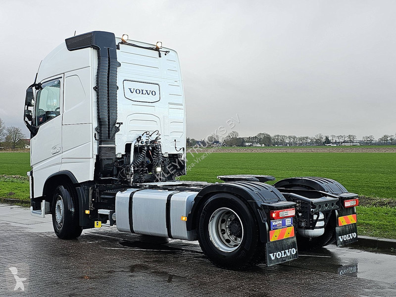 Tahač Volvo FH  PTO 2X TANK VEB+ IPC