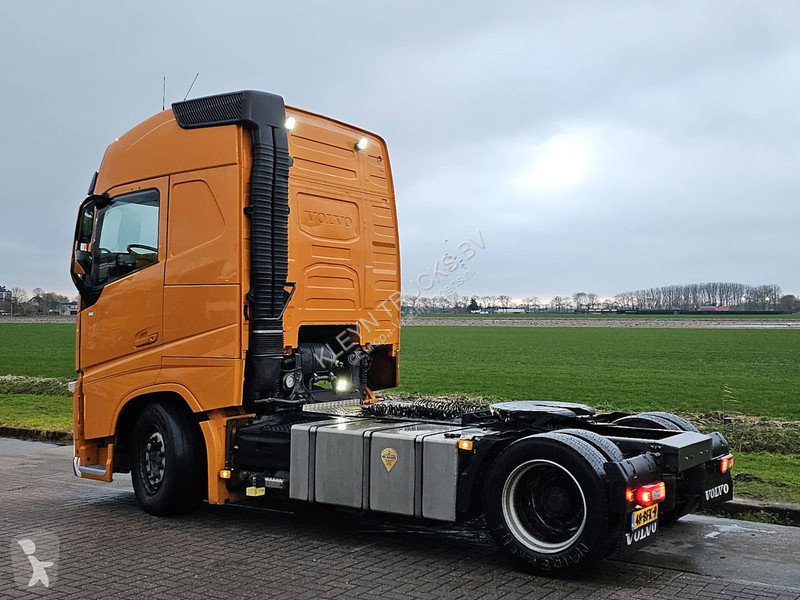 جرار Volvo 420 VOITH RET. LEATHER