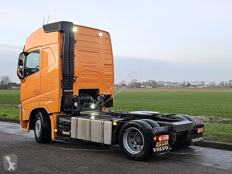 جرار Volvo 420 VOITH RET. LEATHER