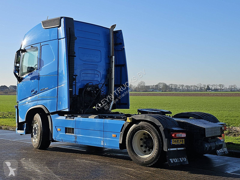 Trekker Volvo FH  PTO SKIRTS VEB+