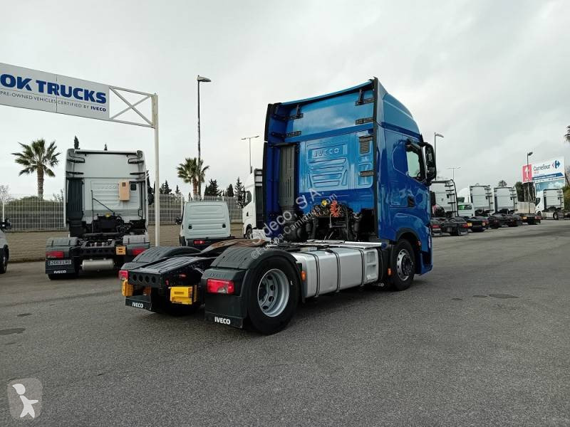 Tracteur Iveco