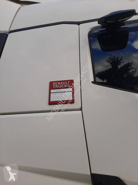 Trekker Renault 460