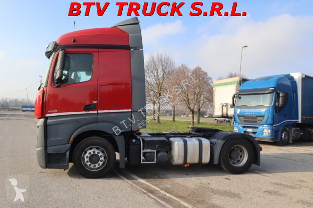 Trattore Stradale Mercedes ACTROS