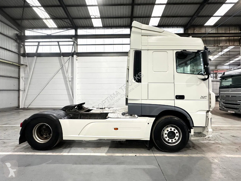 Traktor DAF SPACECAB / STANDAIRCO / ADR