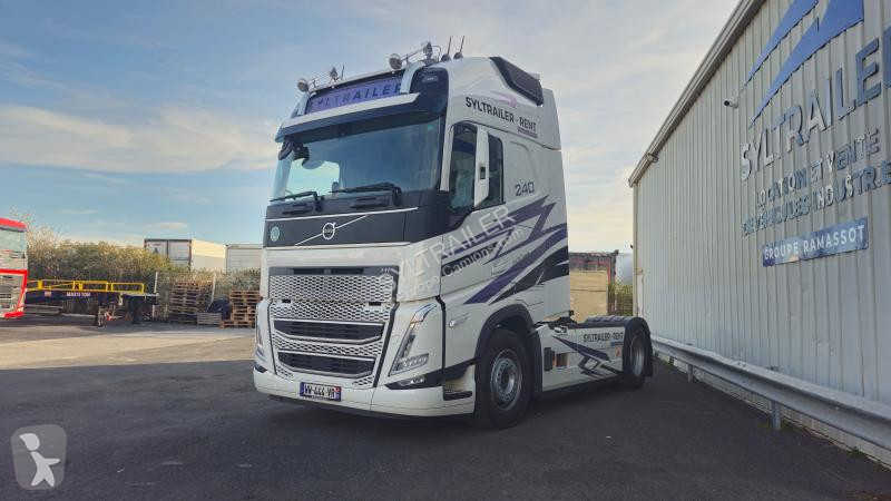 Tracteur Volvo 500 Globetrotter XXL (Location /...
