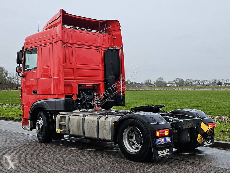 Tahač DAF 480 SPACECAB LED