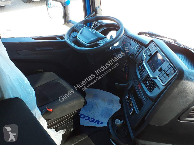 Traktor Iveco Stralis AS440S46T/P