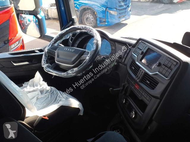 Traktor Iveco Stralis AS440S46T/P