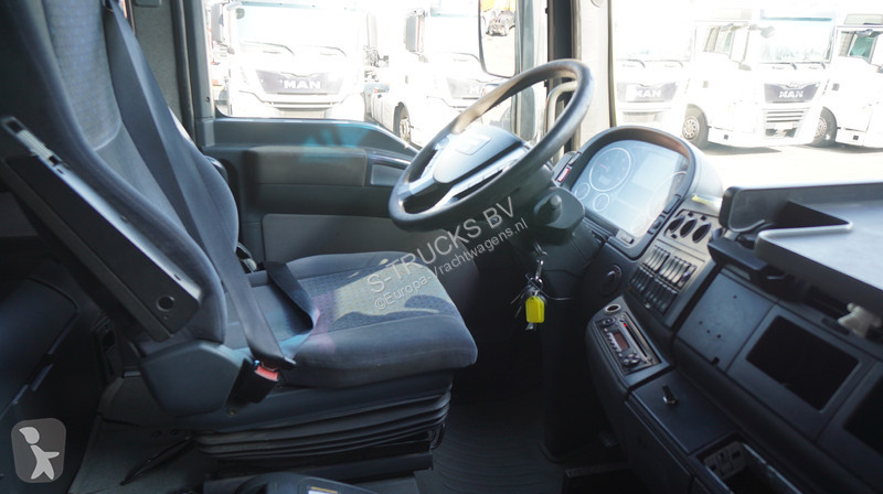 Tracteur MAN 41.530 8X4 PUSH AND PULL 180 TON'S...