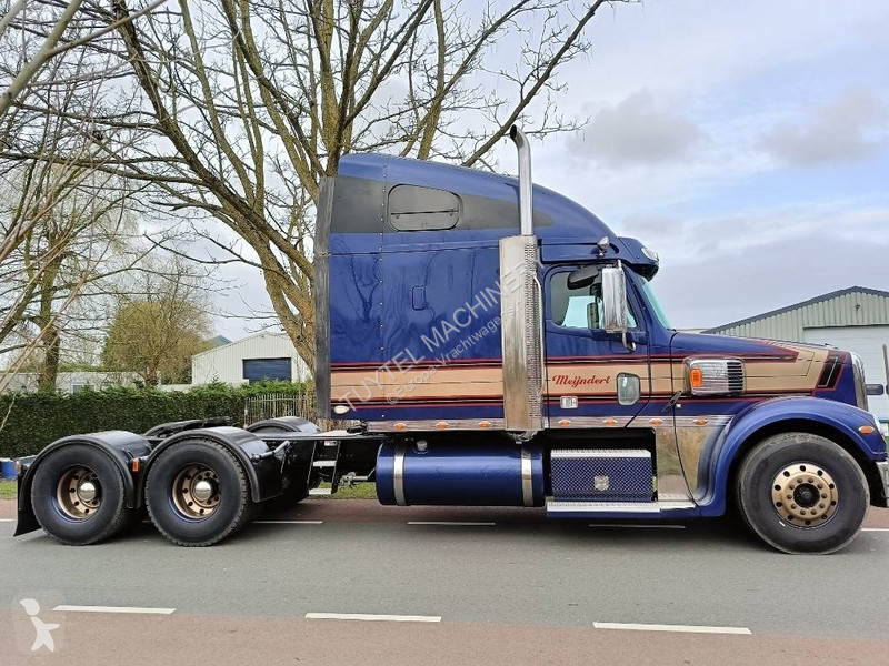 Traktor Freightliner 500 hp caterpillar truck...