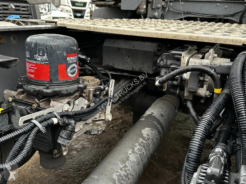 Traktor Renault T460 4X2 Tractor-unit...