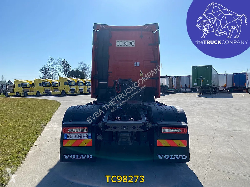 Traktor Volvo 550
