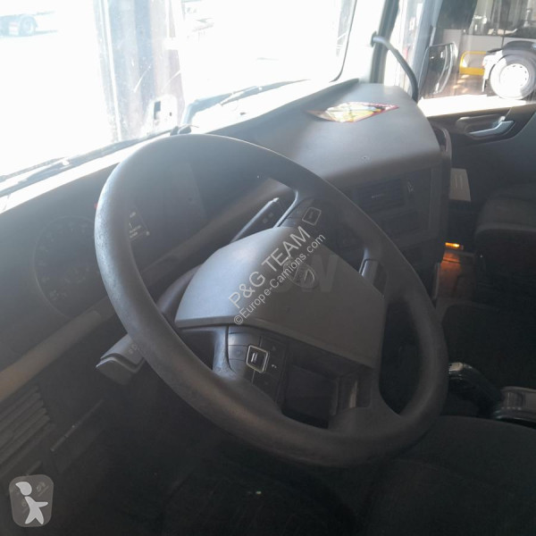 Traktor Volvo 500