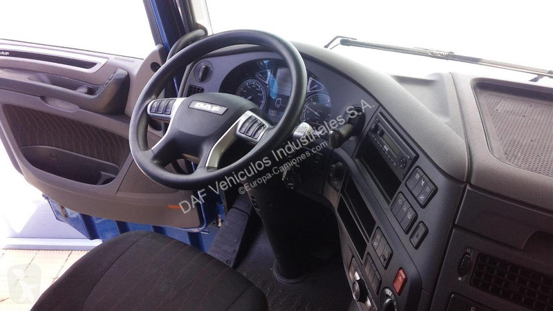 Traktor DAF 450 FT 4X2