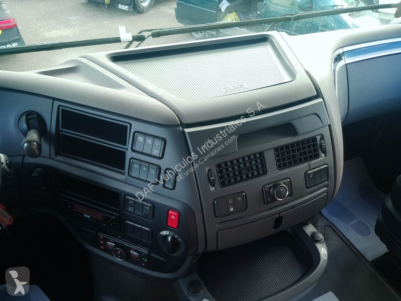 Traktor DAF 430 FT 4X2
