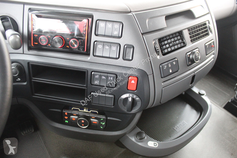 Tahač DAF 480 FT LOW DECK 4X2