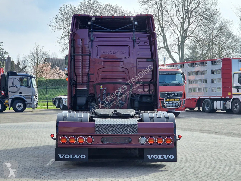 Tahač Volvo 13540 Lowroof 6x2 - Show truck -...