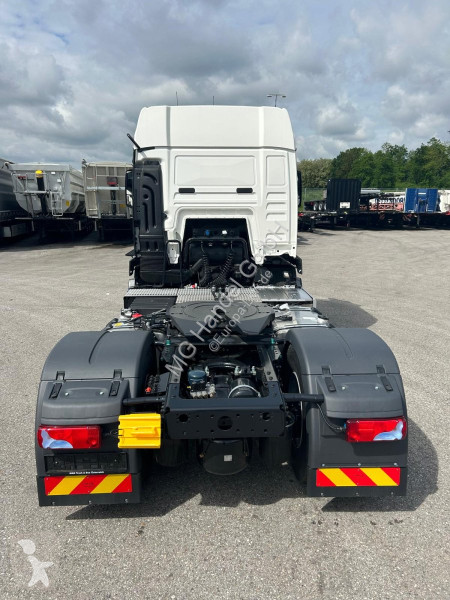 Traktor MAN TGS 18.520 4x4 Hydro Pritarder...