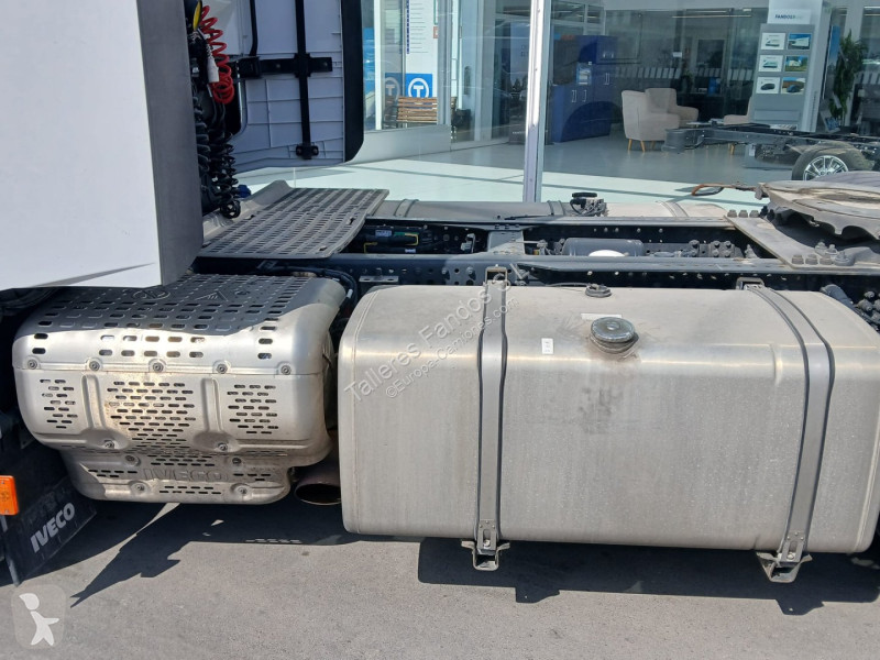 Cabeza tractora Iveco  480 AUTOMATICO CON INTARDER