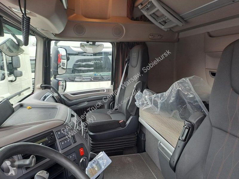 Tahač DAF 480 FT LOW DECK 4X2