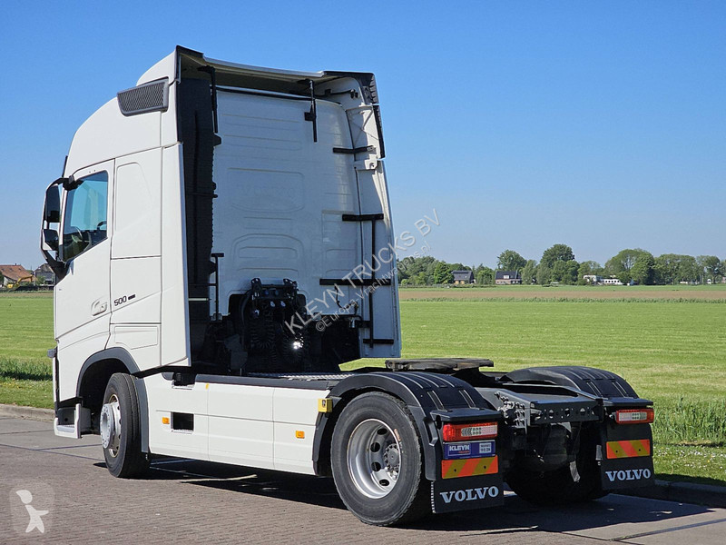 Traktor Volvo 500 2X TANK I-PARK-COOL
