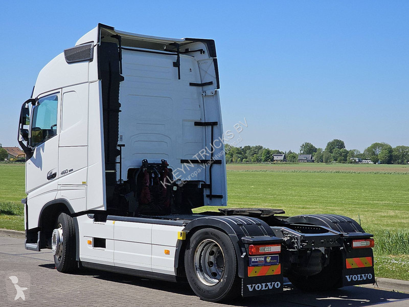 جرار Volvo FH  I-SAVE SKIRTS 2XTANK