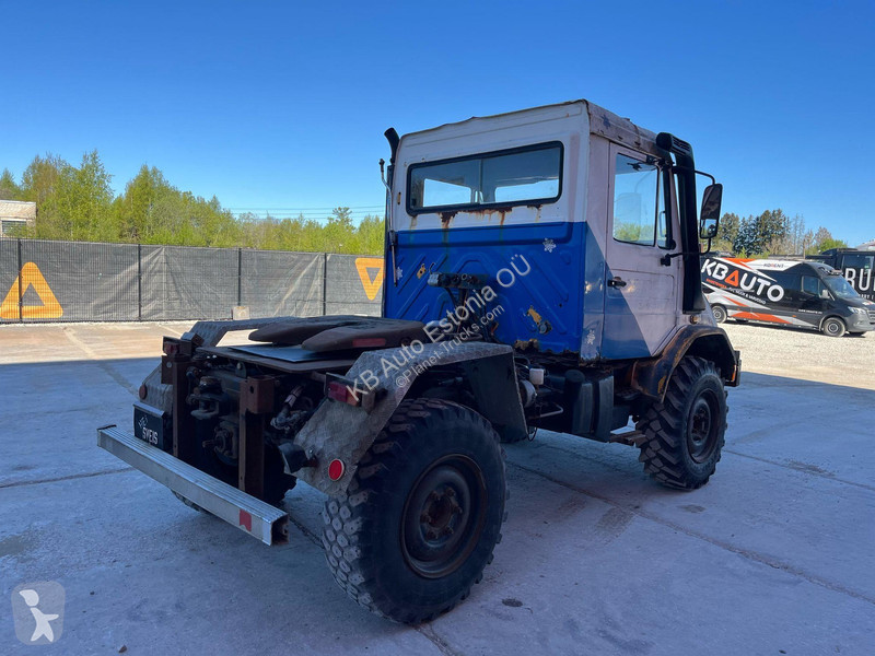 Traktor Mercedes U130 4x4