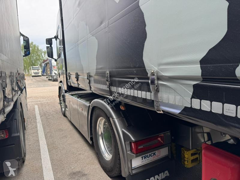 Traktor Scania 500